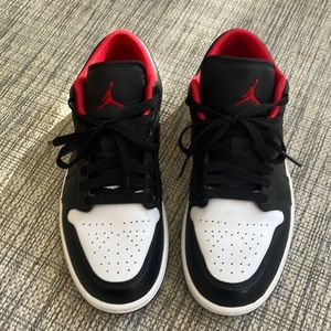 AIR JORDAN RETRO 1 LOW CASUAL SHOES - Size 7.5